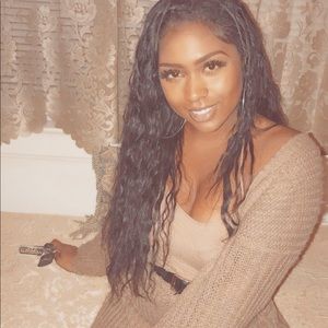 Meet your Posher, Destiny